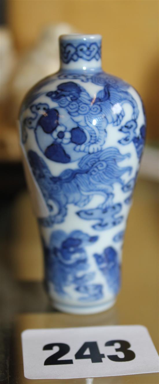 Chinese miniature blue and white vase 19th c